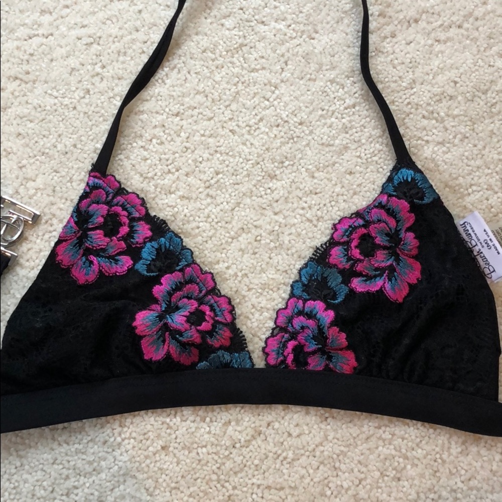 Beach Bunny triangle bikini top M